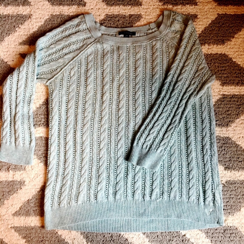American Eagle Sweater